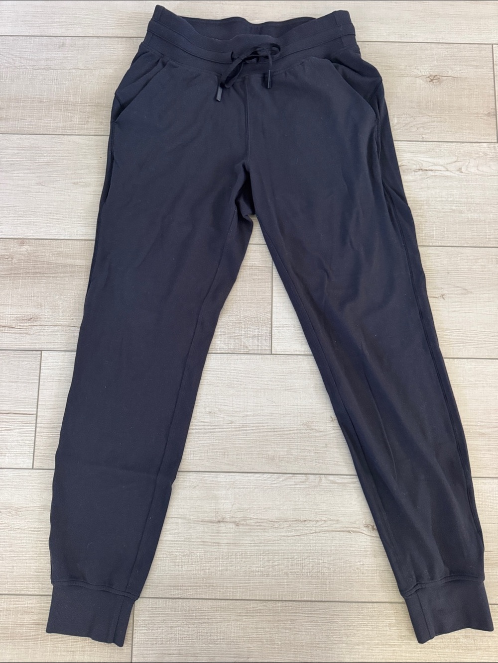 Lululemon Ready to Rulu joggers size 6